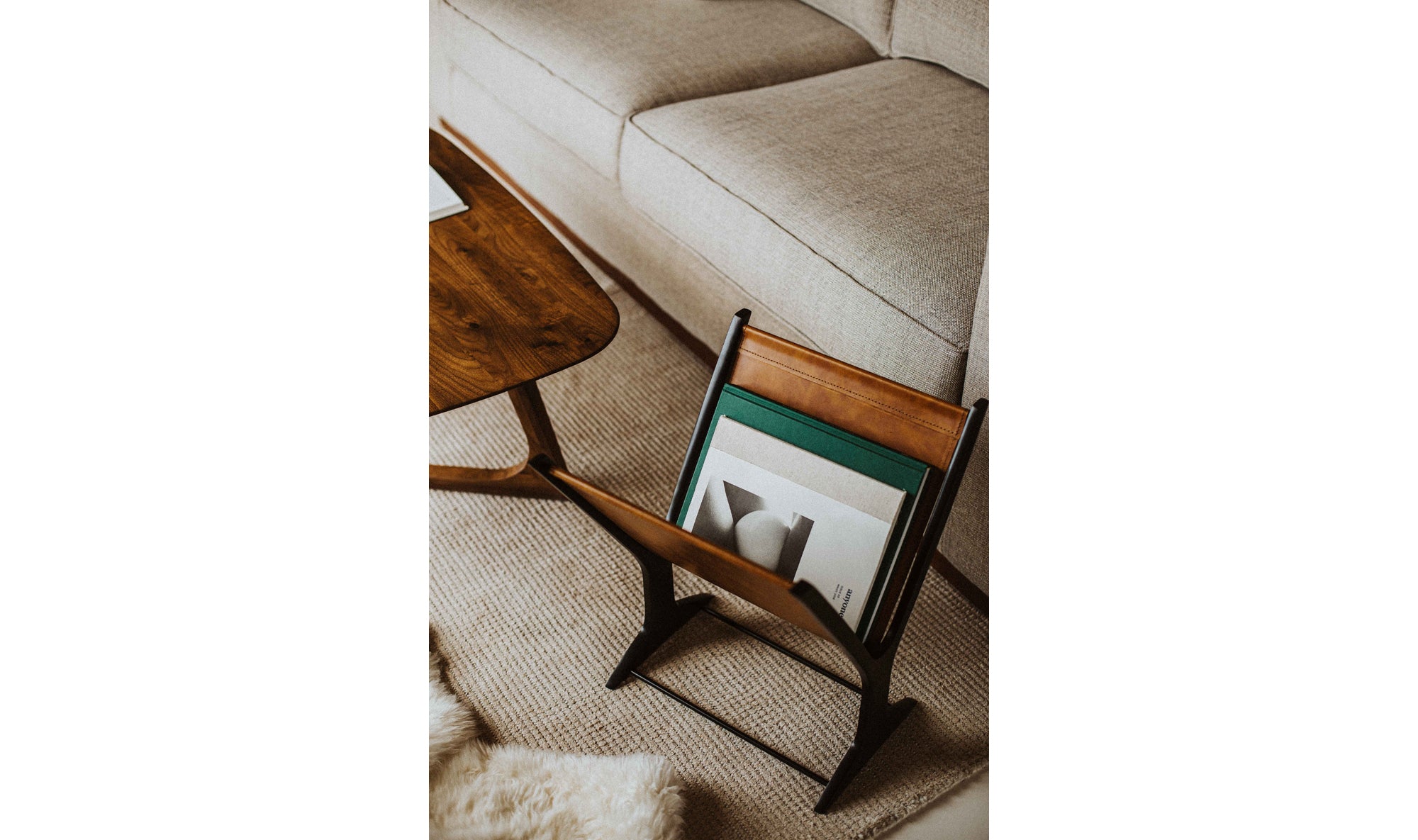 Ziff Magazine Holder Light Brown