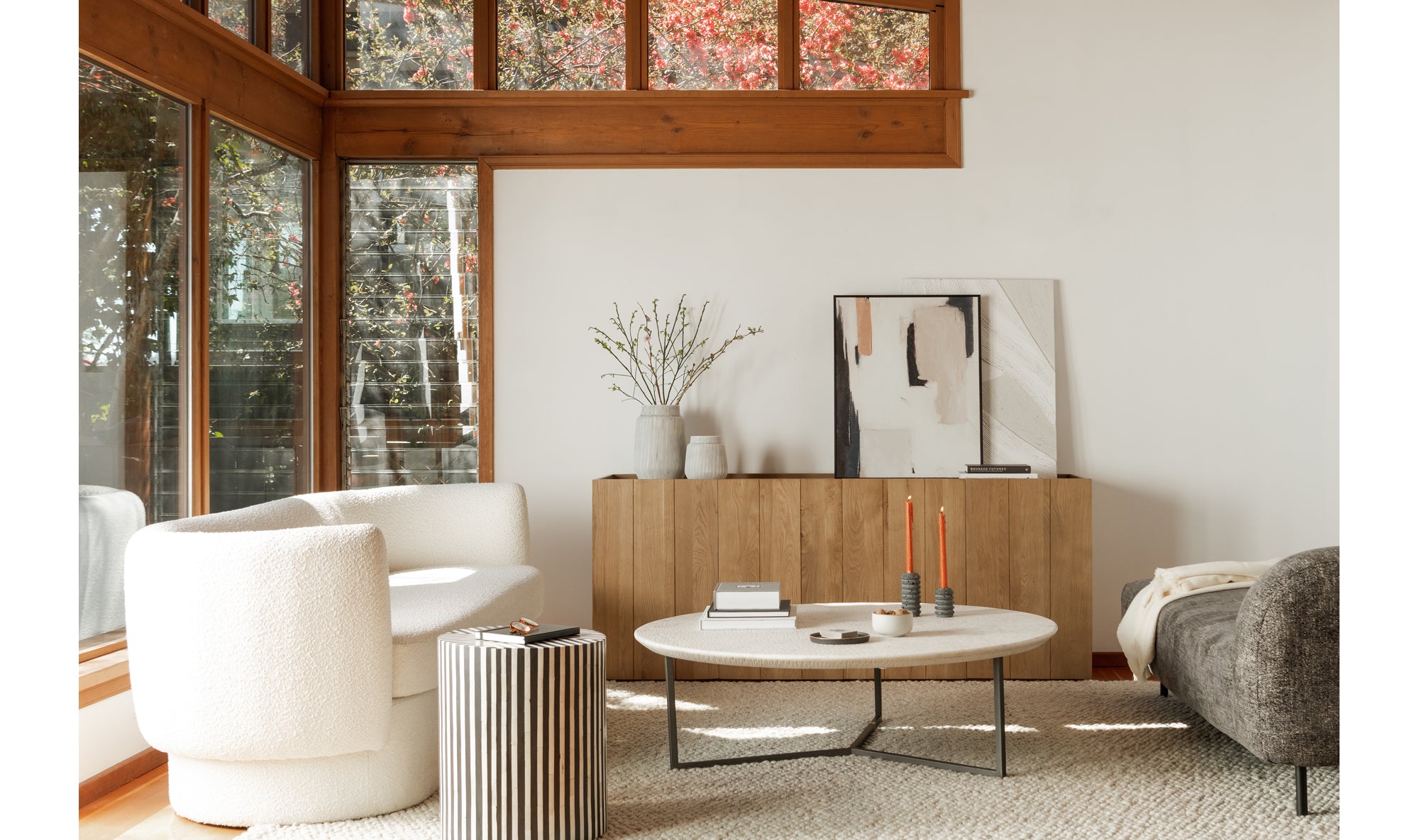 Chameau Side Table Black