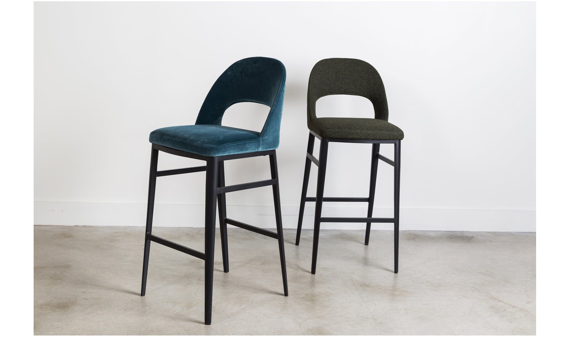 Roger Bar Stool Teal