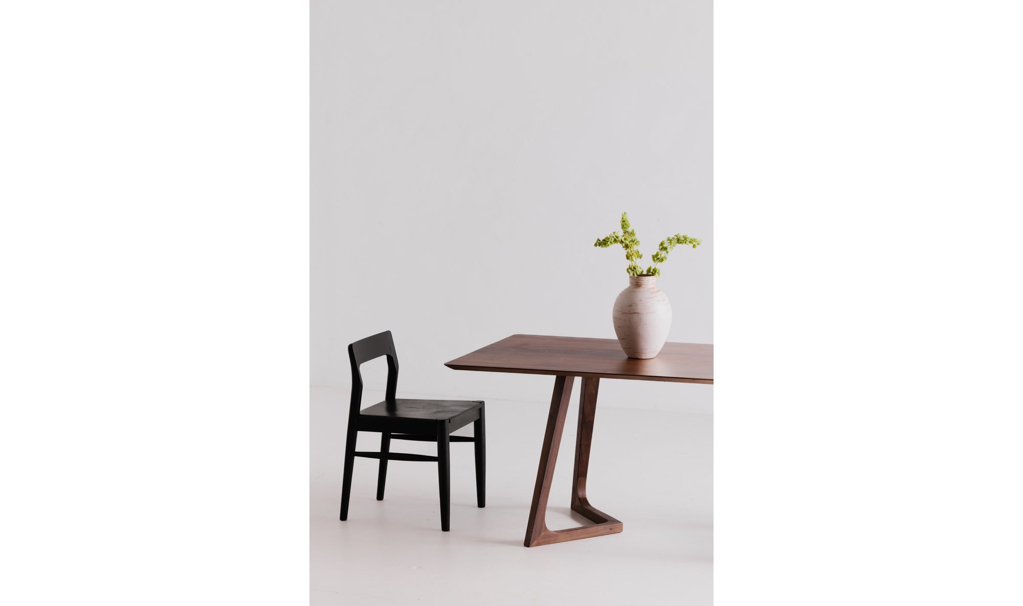 Godenza Rectangular Dining Table Oak
