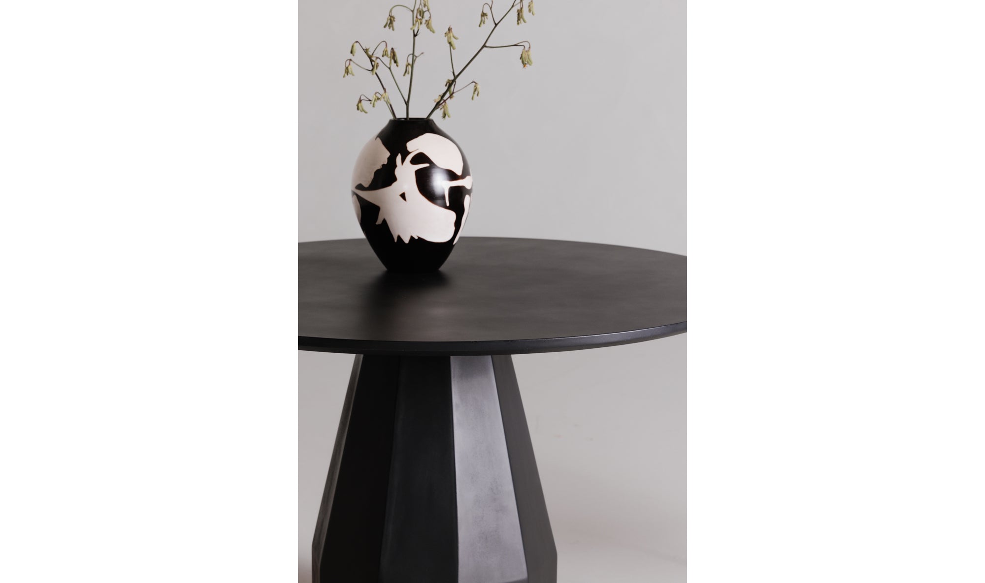 Templo Outdoor Dining Table Antique