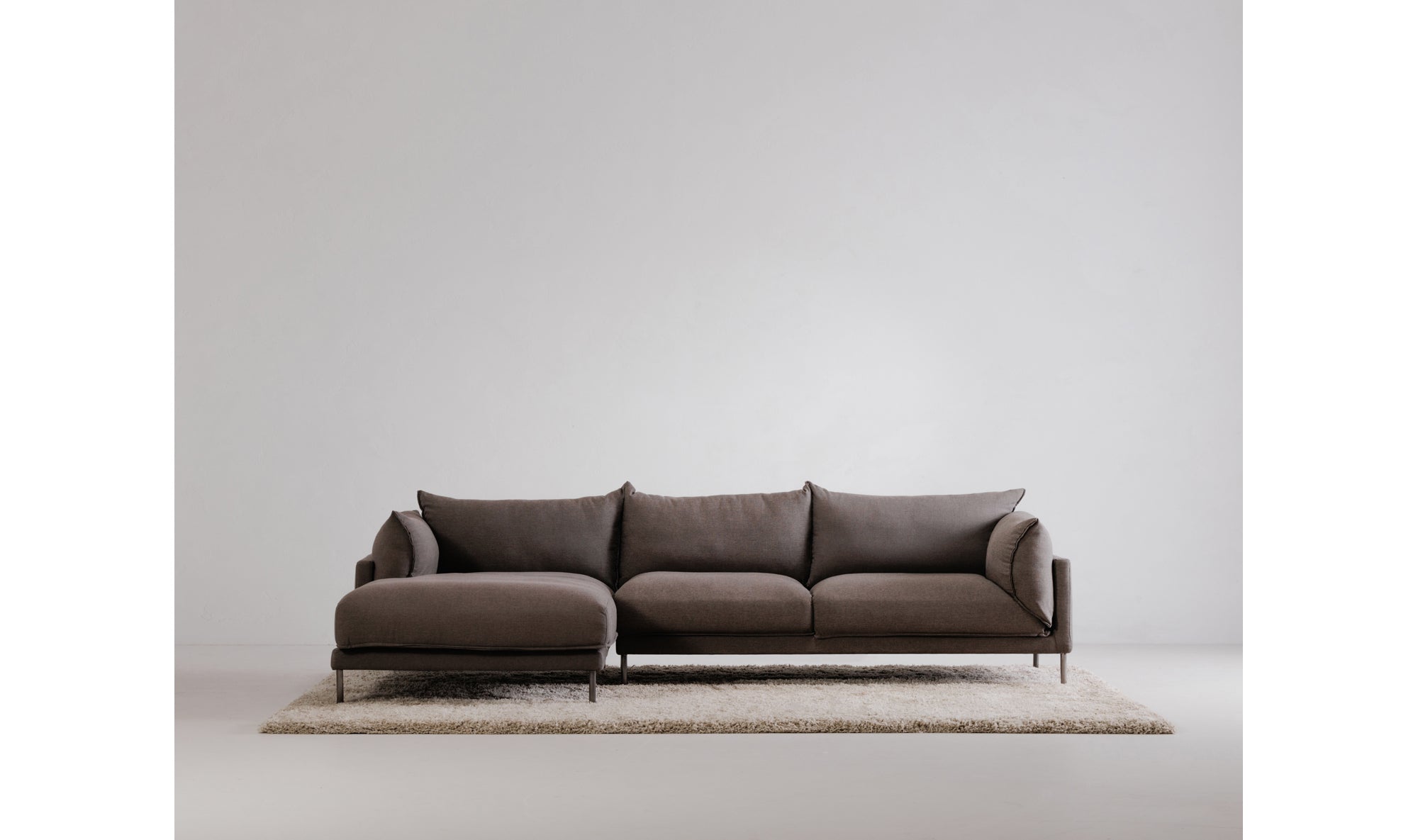 Jamara Right Sectional Charcoal
