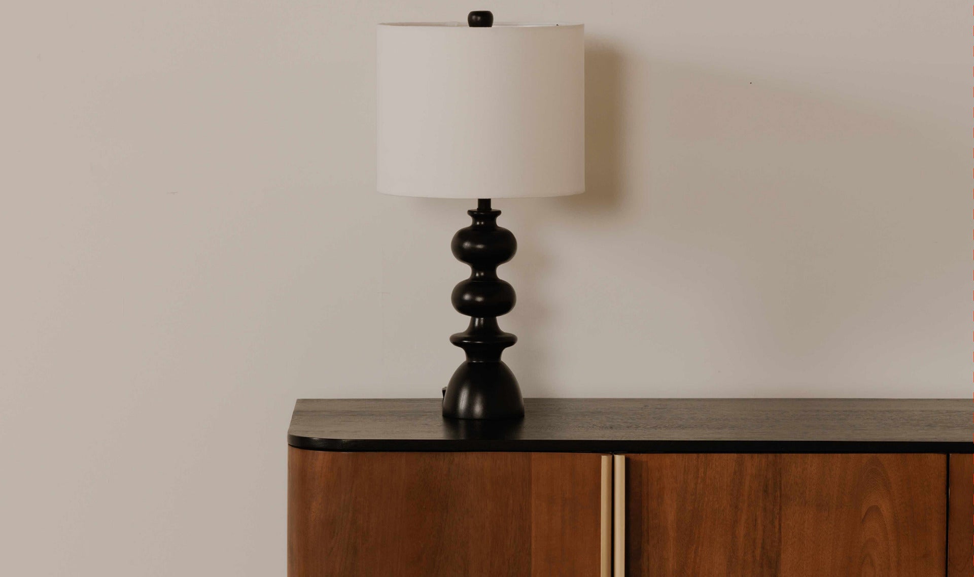 Gwen Table Lamp Black