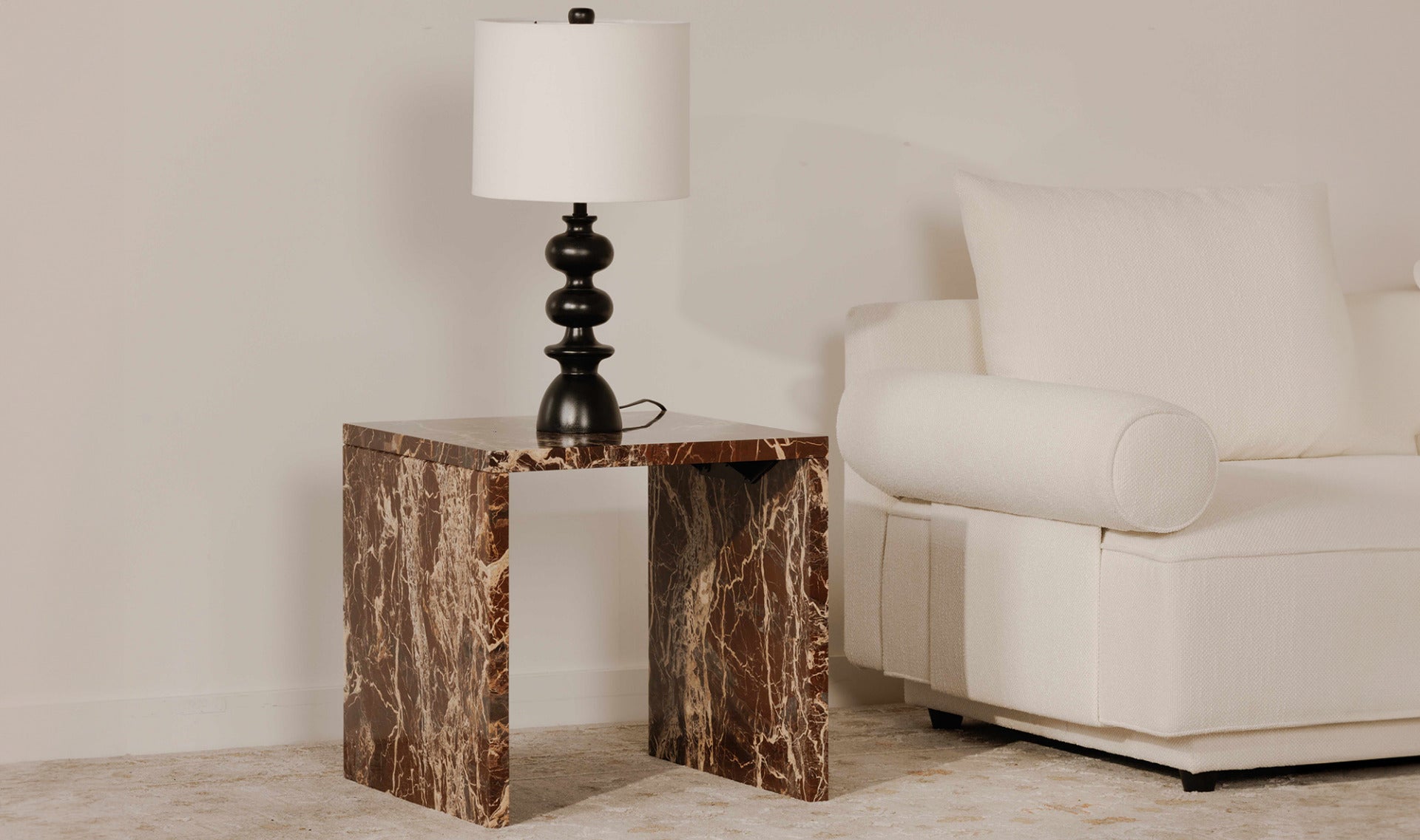 Gwen Table Lamp Black