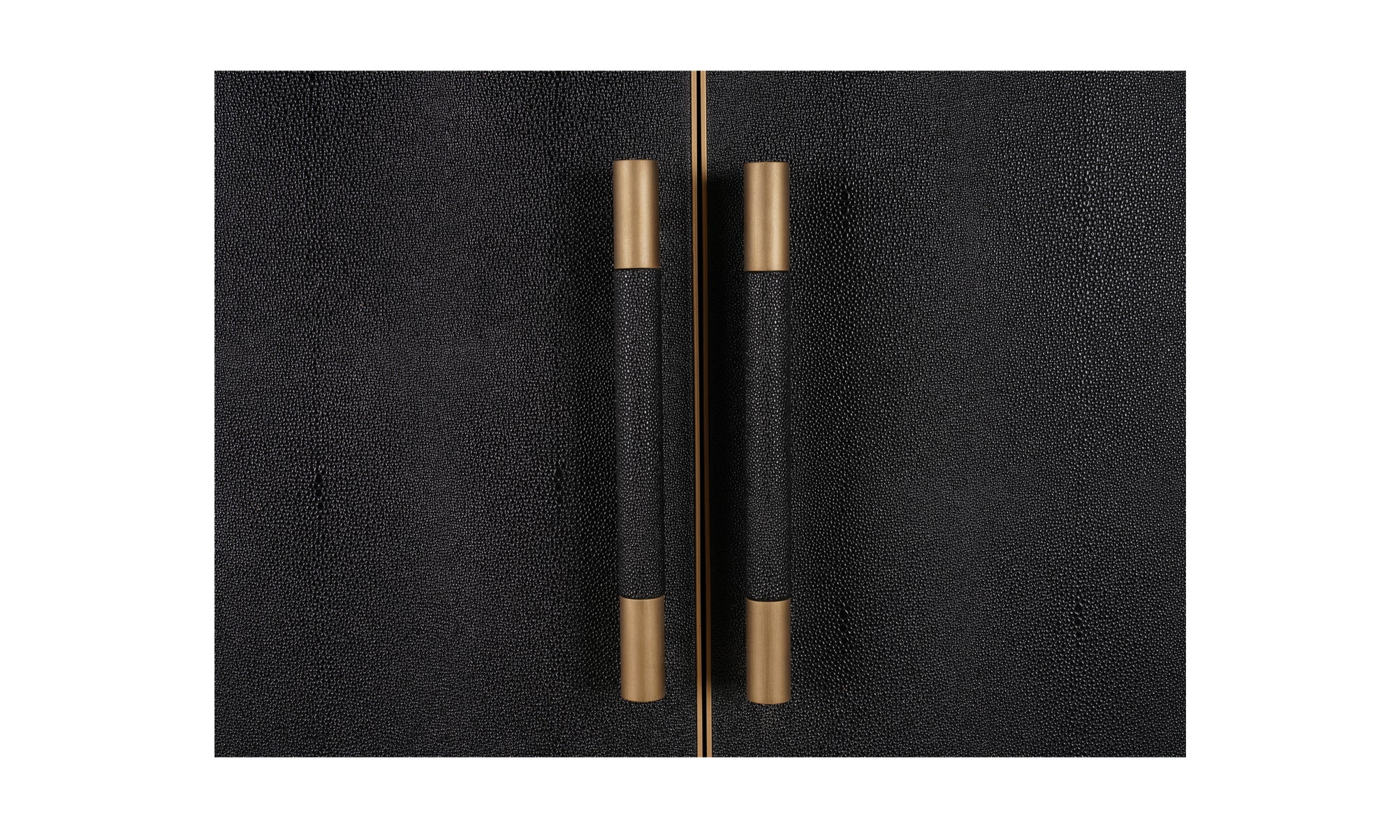 Mako Bar Cabinet Black