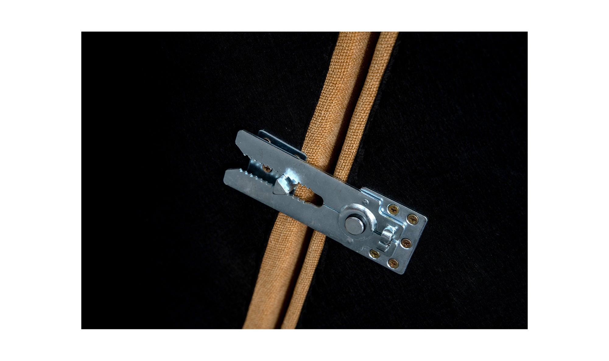 Davie Sofa Golden Yellow