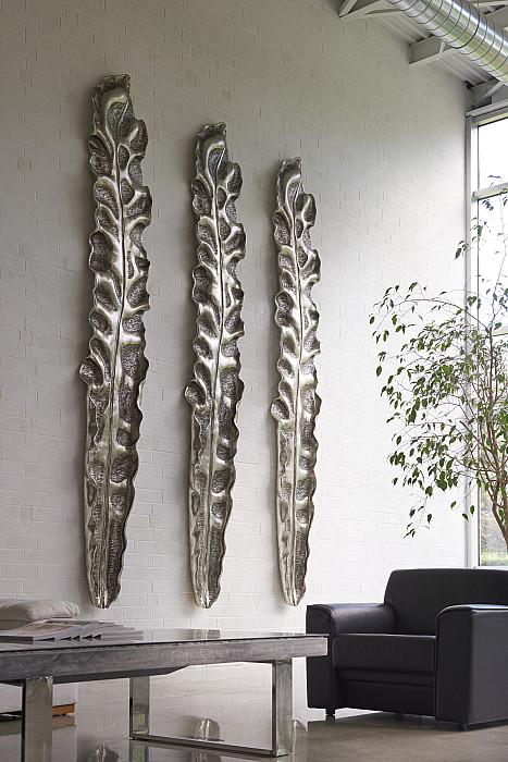 Petiole Wall Leaf, Silver, Colossal, Version B