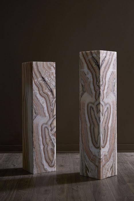 Onyx Lamp Pedestal, Square, Zebra White