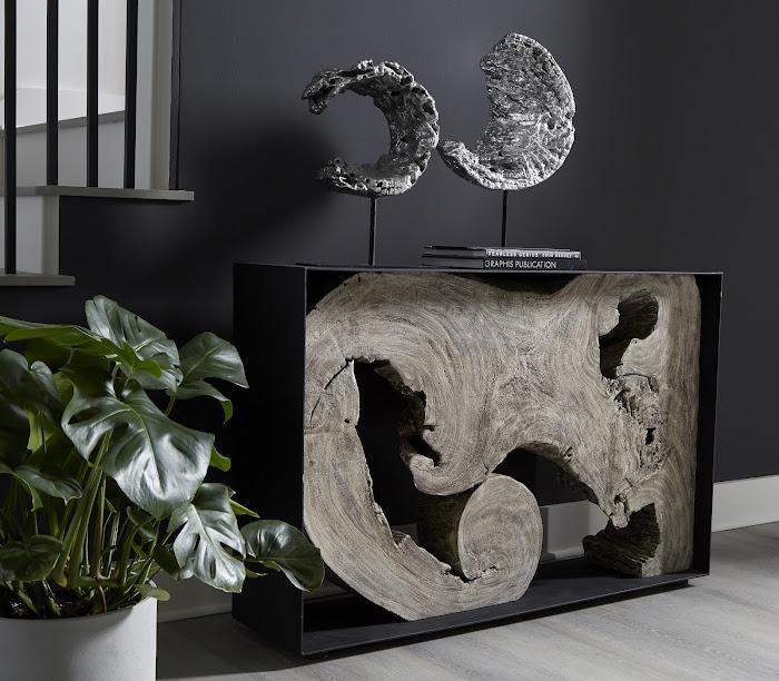 Cast Eroded Wood Circle on Stand, Silver Leaf, Assorted