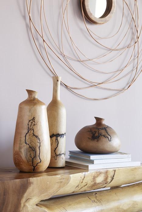 Lightning Bottle, Mango Wood, Long Neck