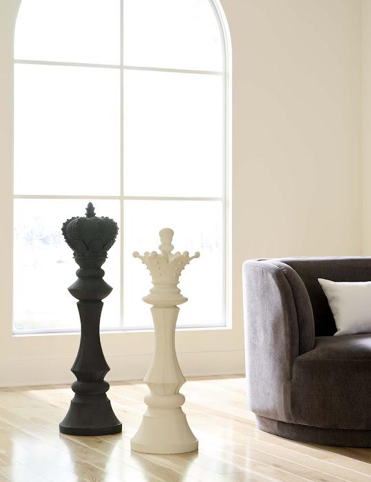 Queen Chess Sculpture, Cast Stone White, Small