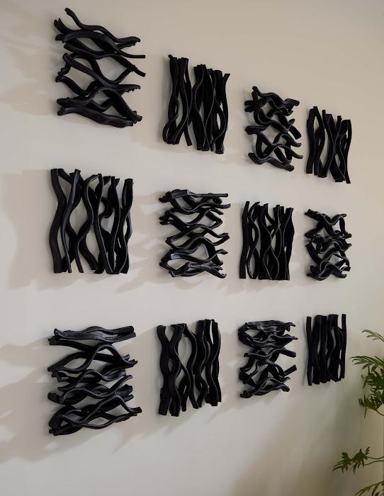 Vine Wall Tile, Black