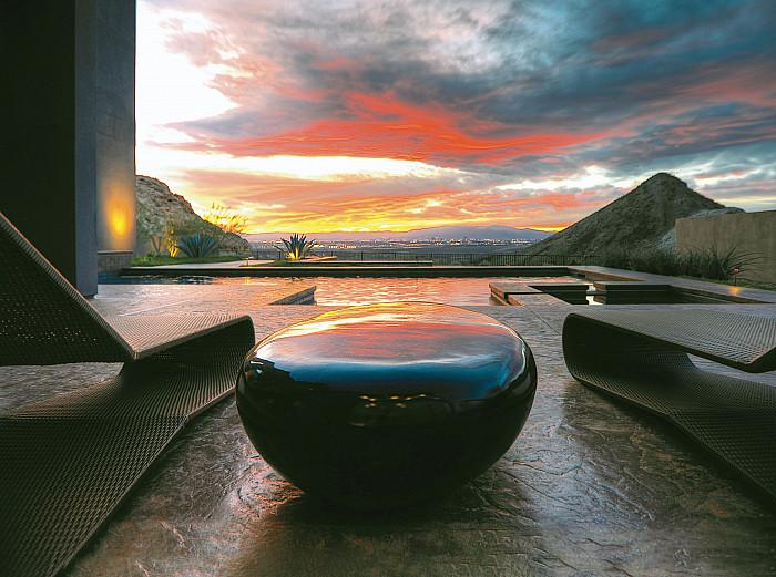 River Stone Coffee Table, Gel Coat Black, Large