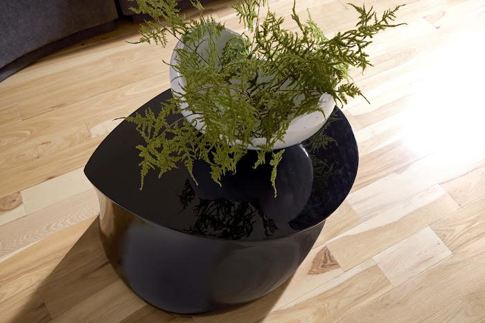 Mellow Coffee Table, Gel Coat Black