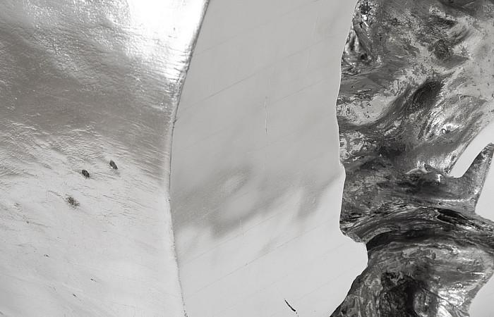 Plateada Hollow Console, Silver Leaf