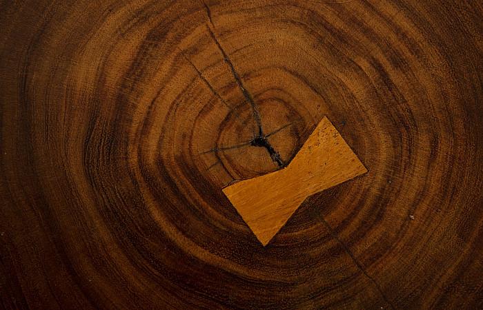 Hadkhanon Wood Stool